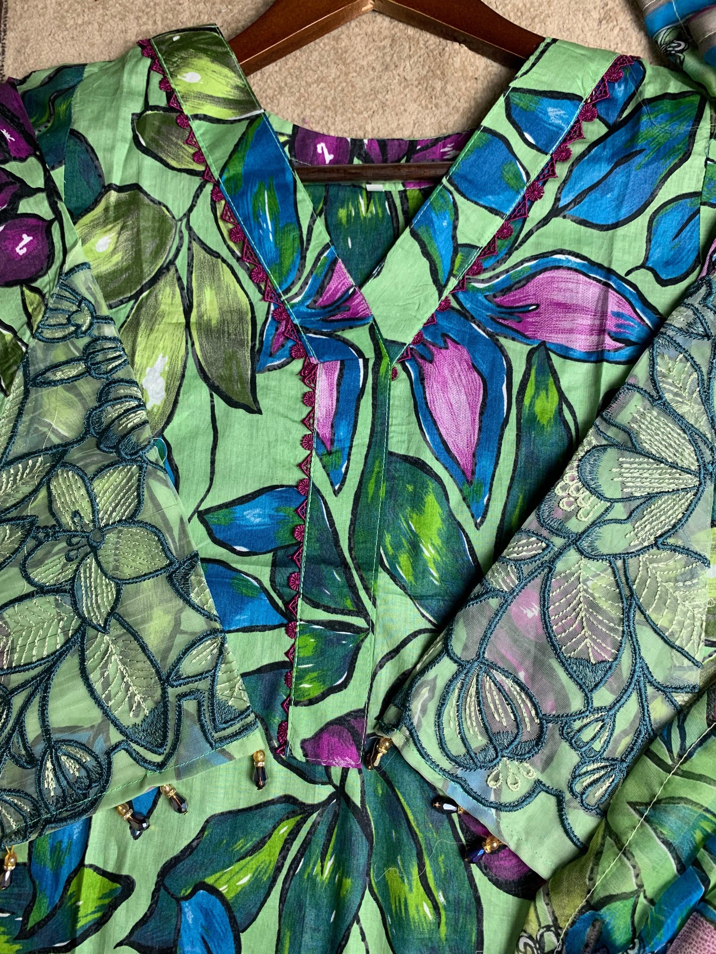 Green- Farachi Lawn 3- Piece Suit