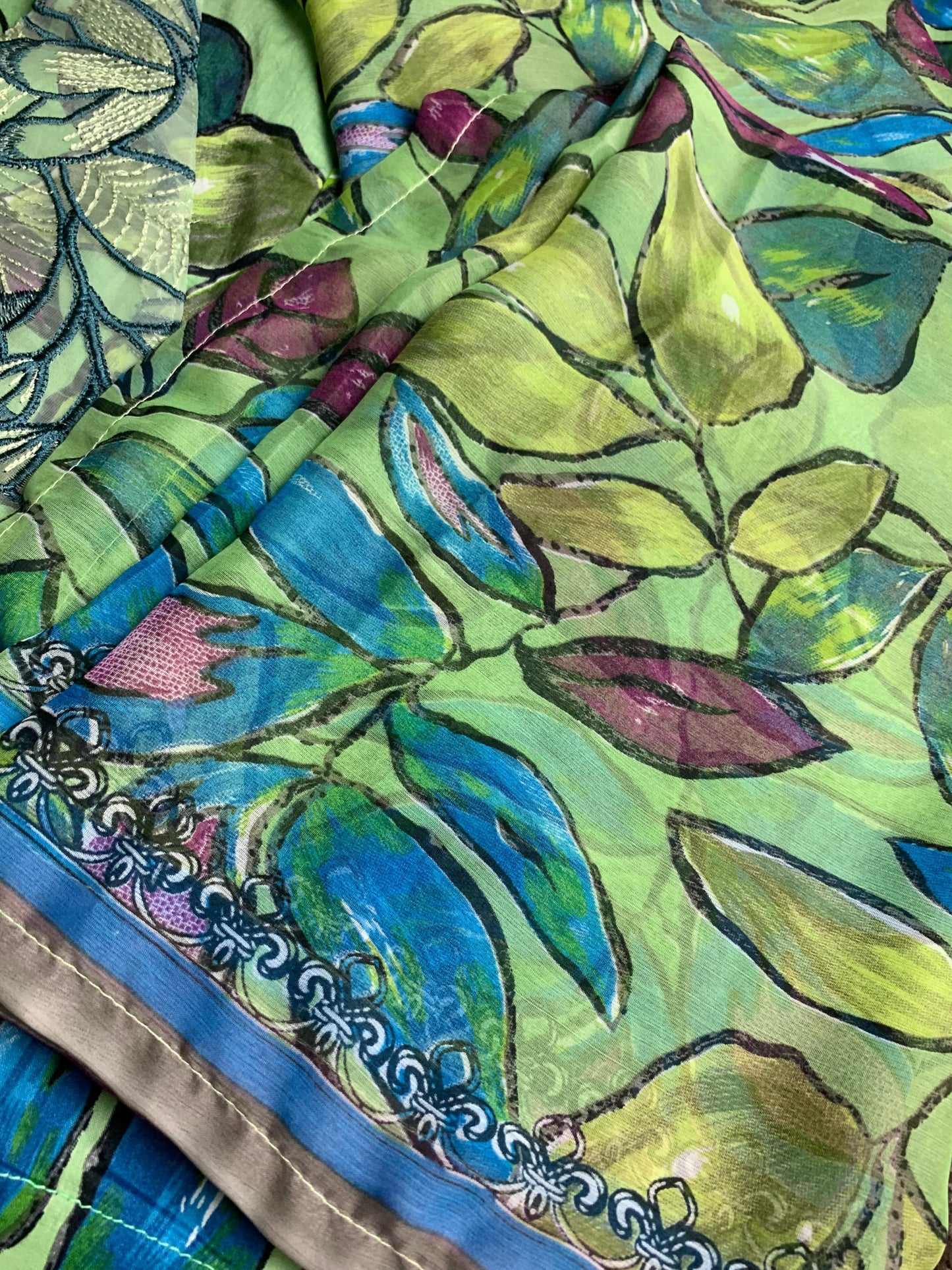 Green- Farachi Lawn 3- Piece Suit
