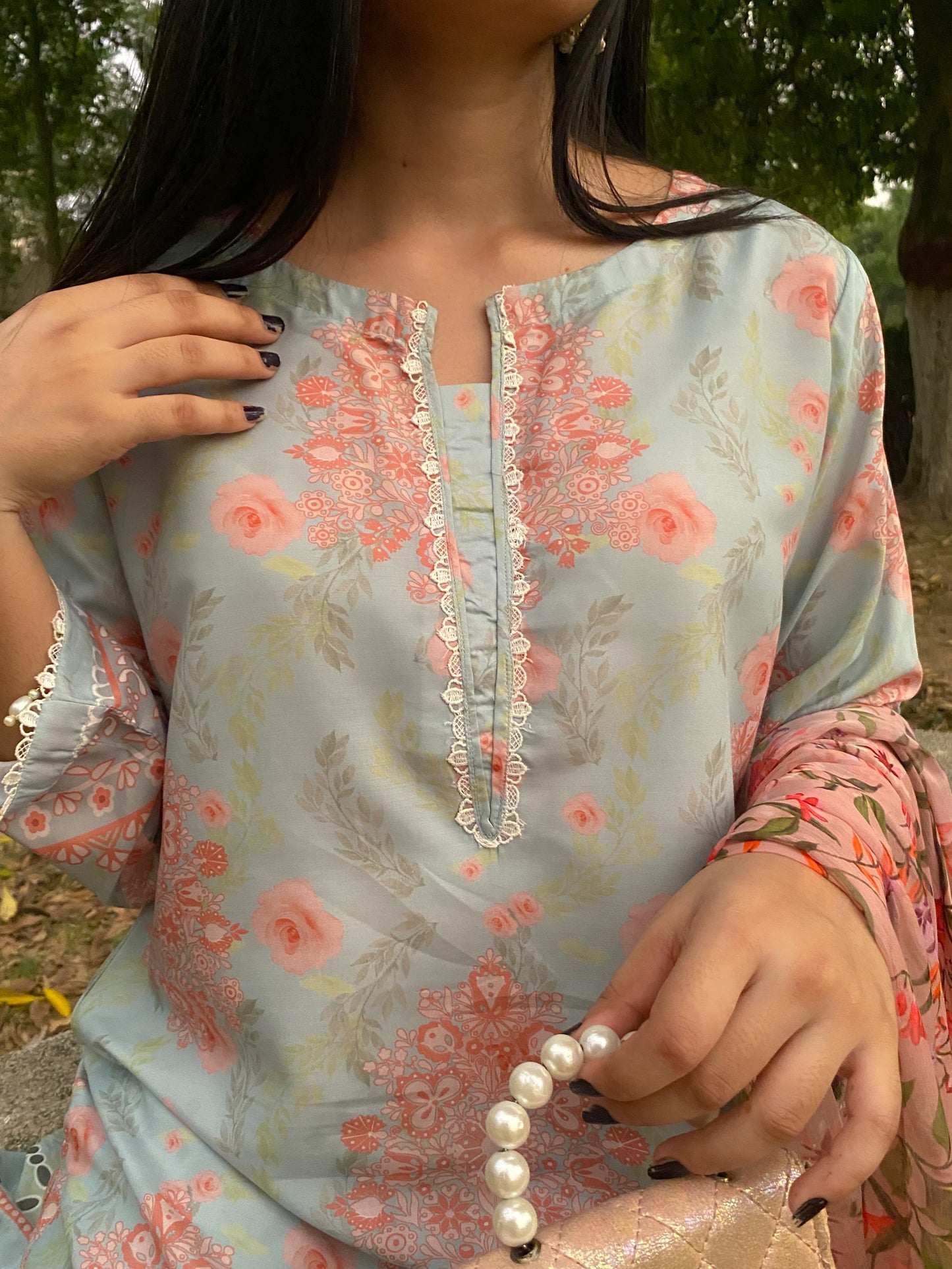 Swiss Lawn 3pc Suits Chiffon Dupatta