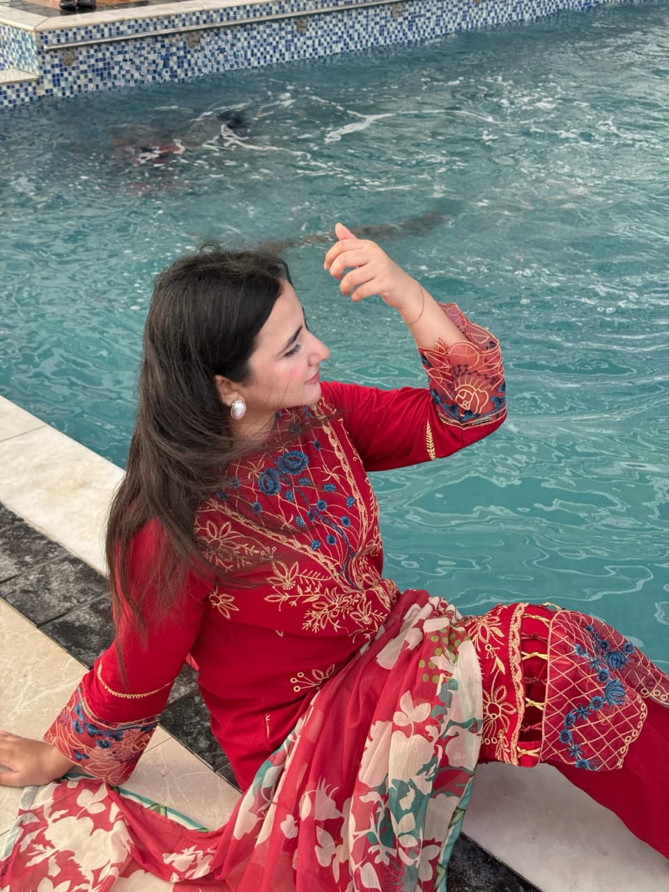 Fully Embroidered & Cut Work Cotton Lawn 3pc Suit ( RED )